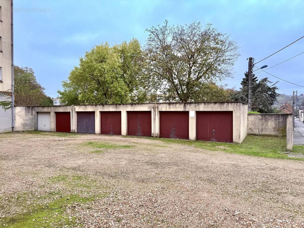 Parking à EVREUX