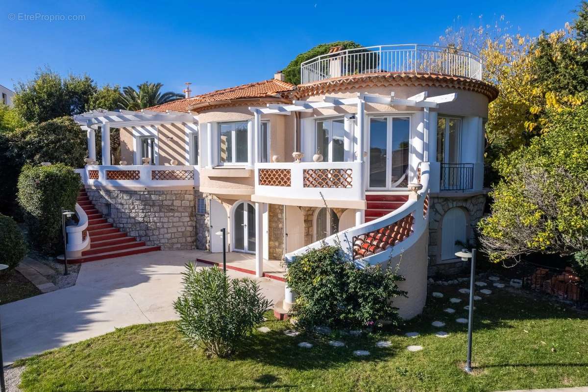 Maison à ANTIBES