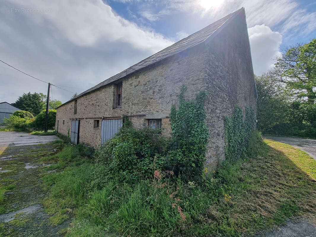 Maison à RIEC-SUR-BELON