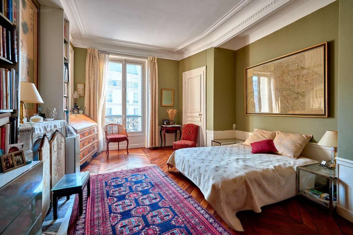 Appartement à PARIS-5E