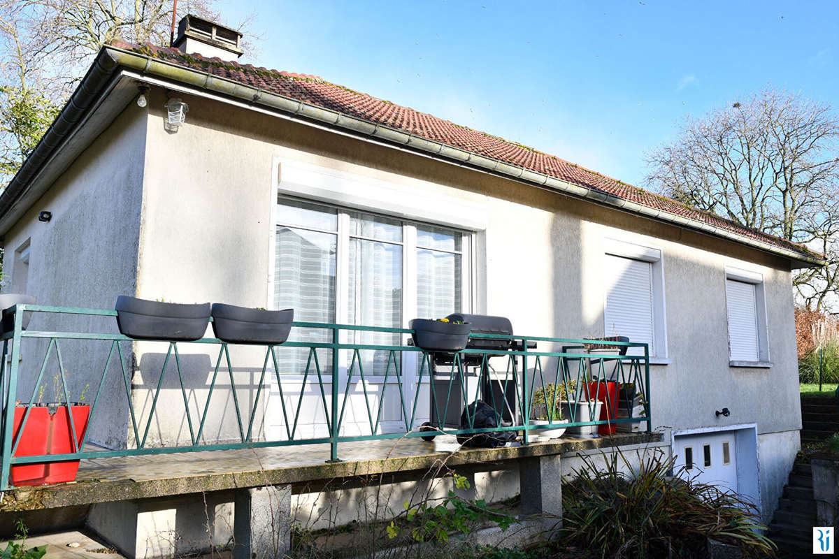 Maison à SAINT-JACQUES-SUR-DARNETAL