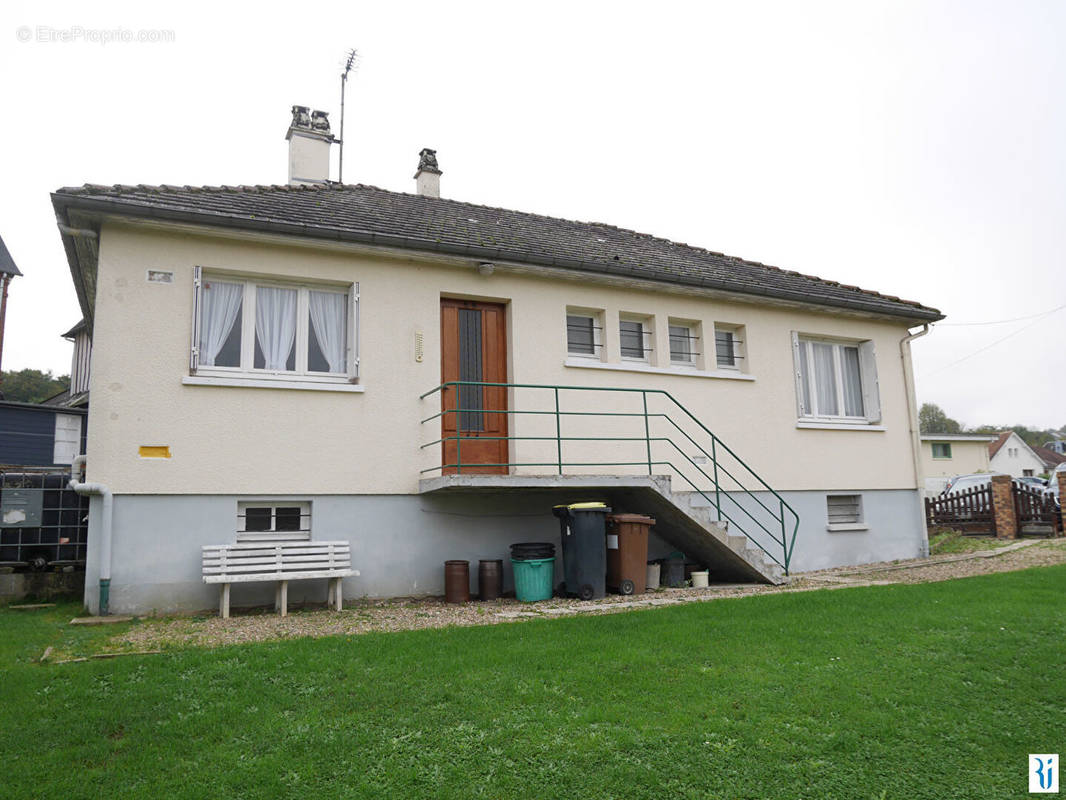 Maison à PAVILLY