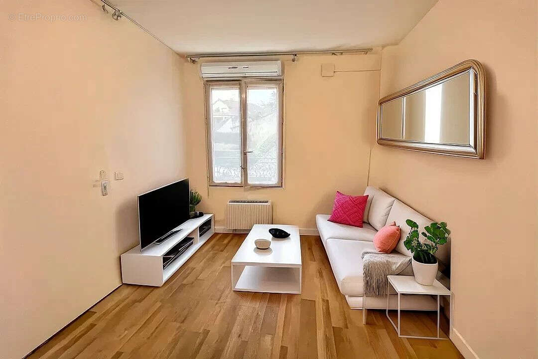 Appartement à ROISSY-EN-BRIE