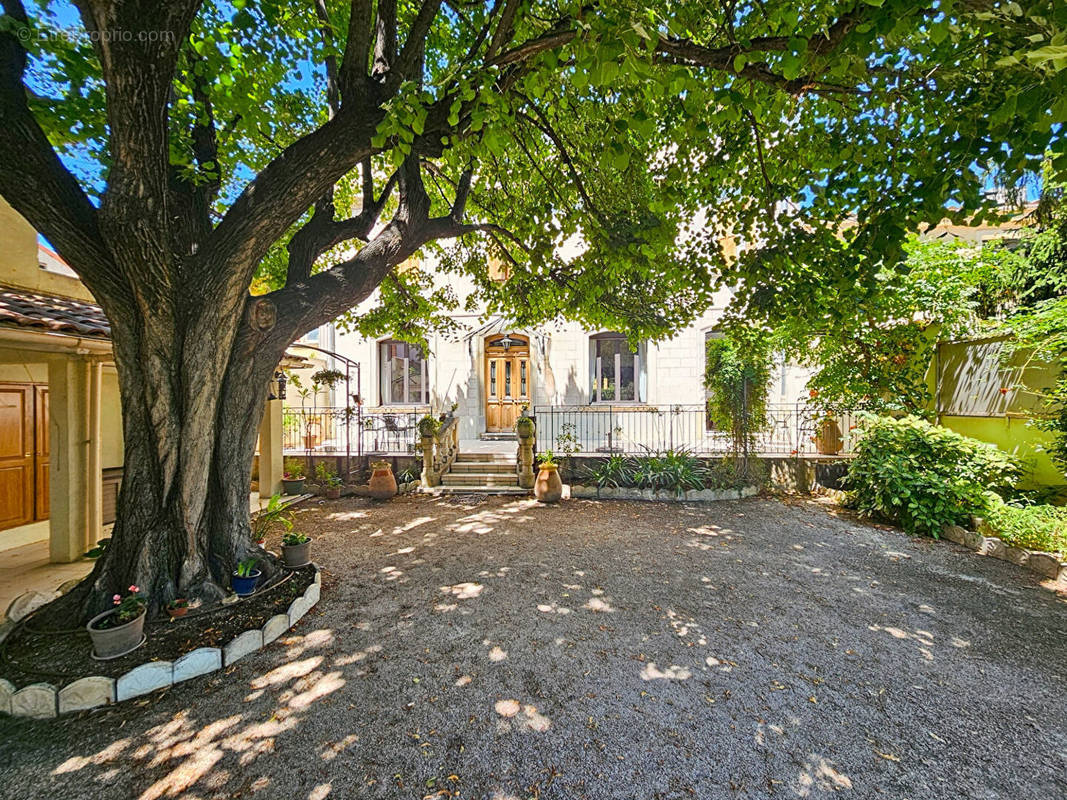 Maison à AVIGNON