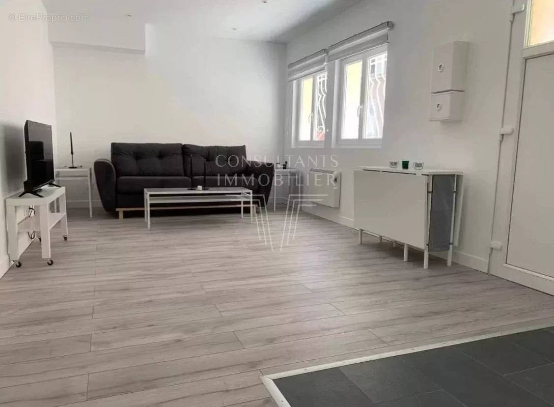 Appartement à COLOMBES