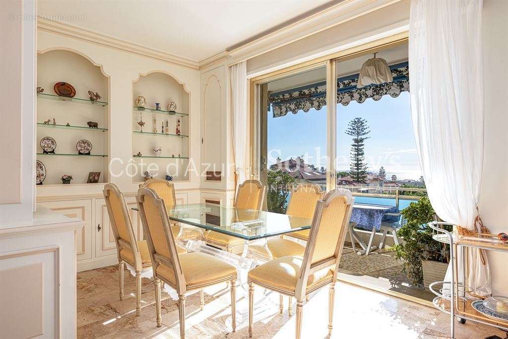 Appartement à BEAULIEU-SUR-MER