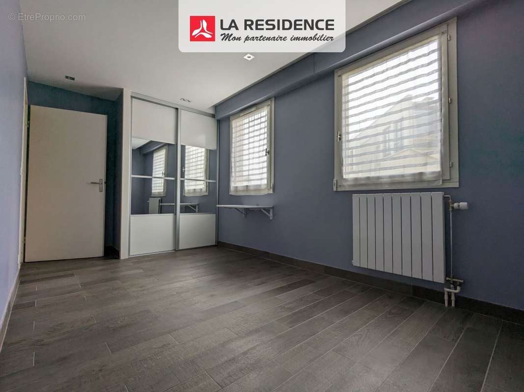 Appartement à MONTIGNY-LE-BRETONNEUX