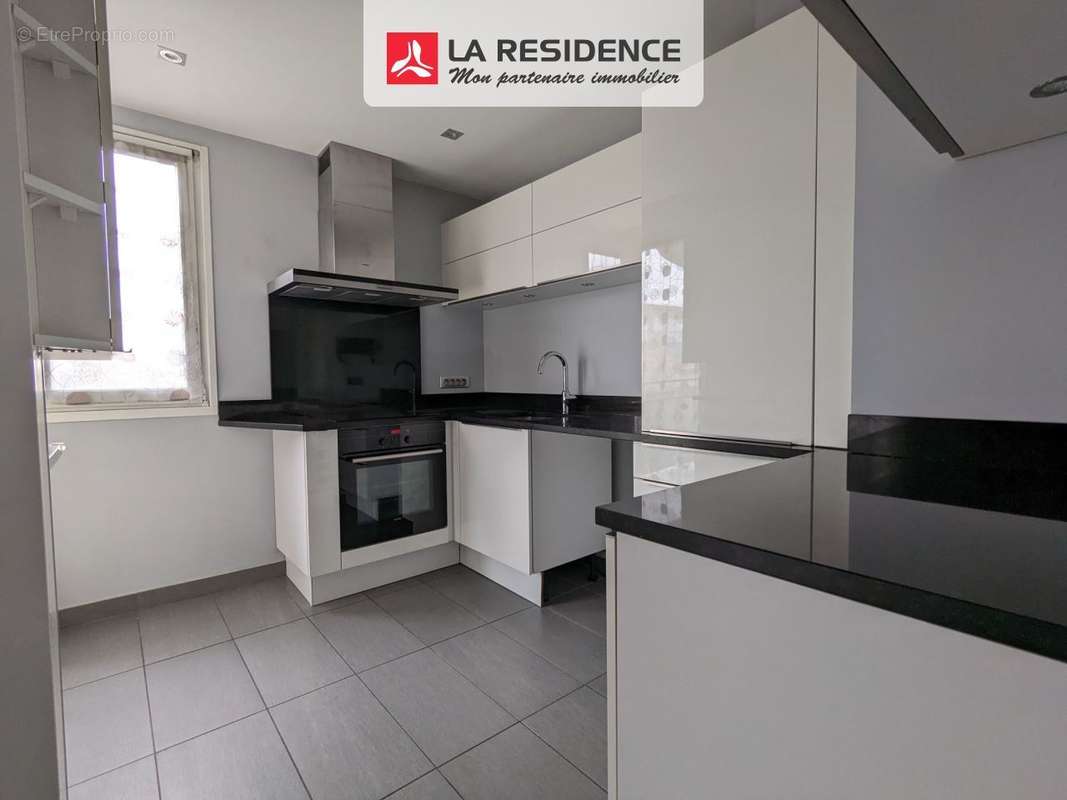 Appartement à MONTIGNY-LE-BRETONNEUX