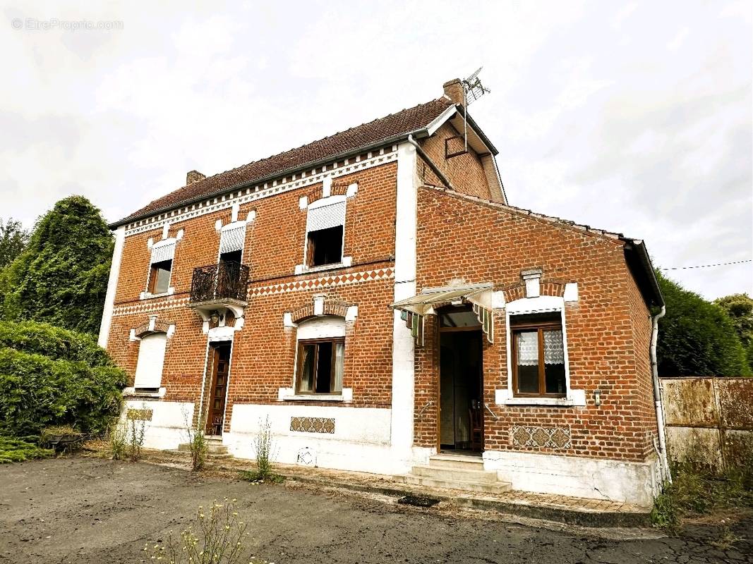 Maison à PUISIEUX