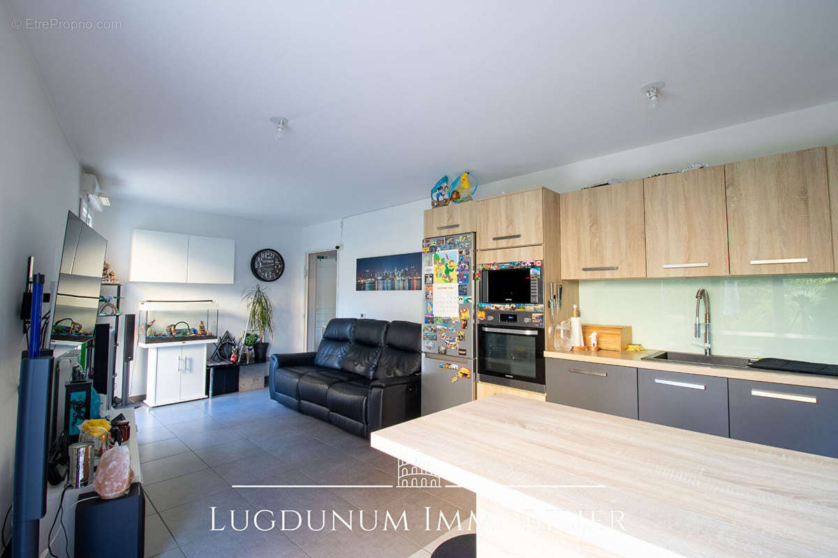 Appartement à LYON-9E