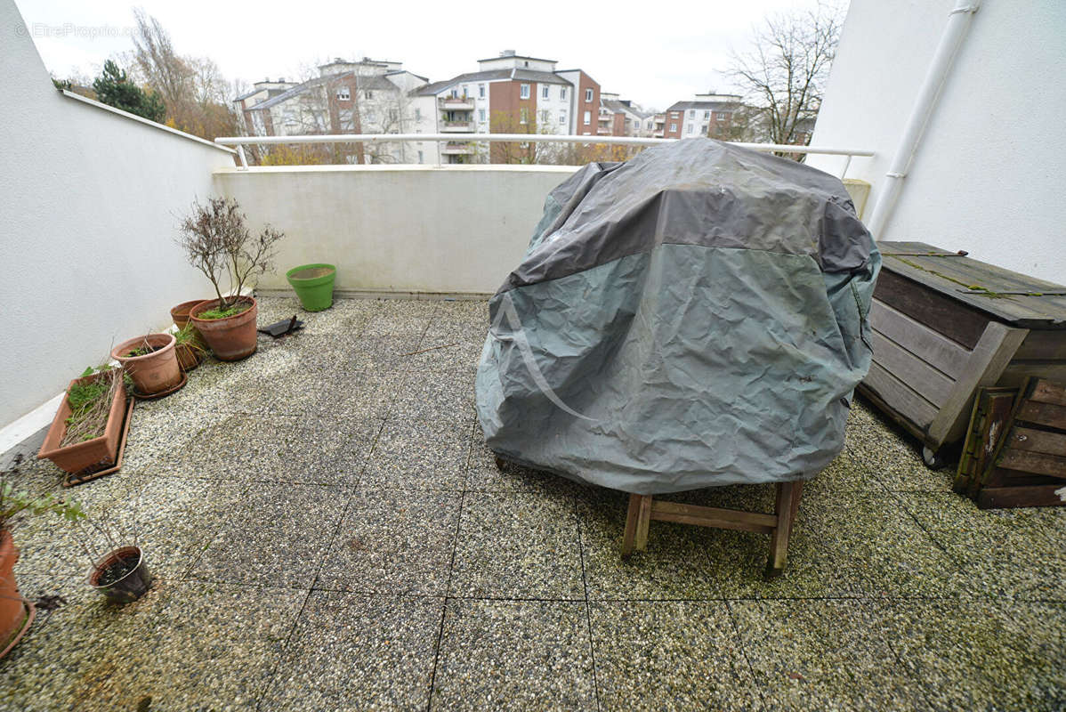 Appartement à FONTENAY-SOUS-BOIS