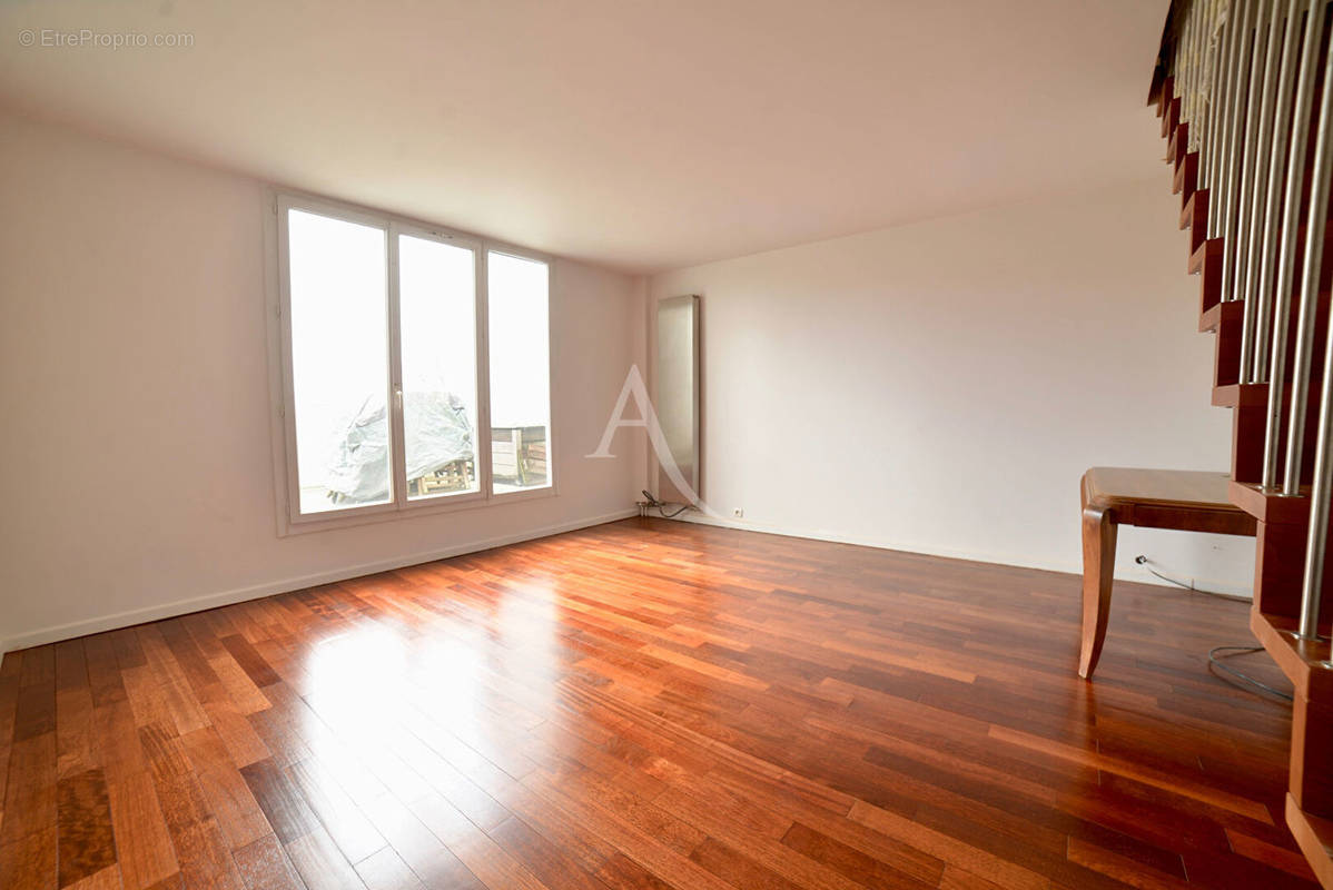 Appartement à FONTENAY-SOUS-BOIS