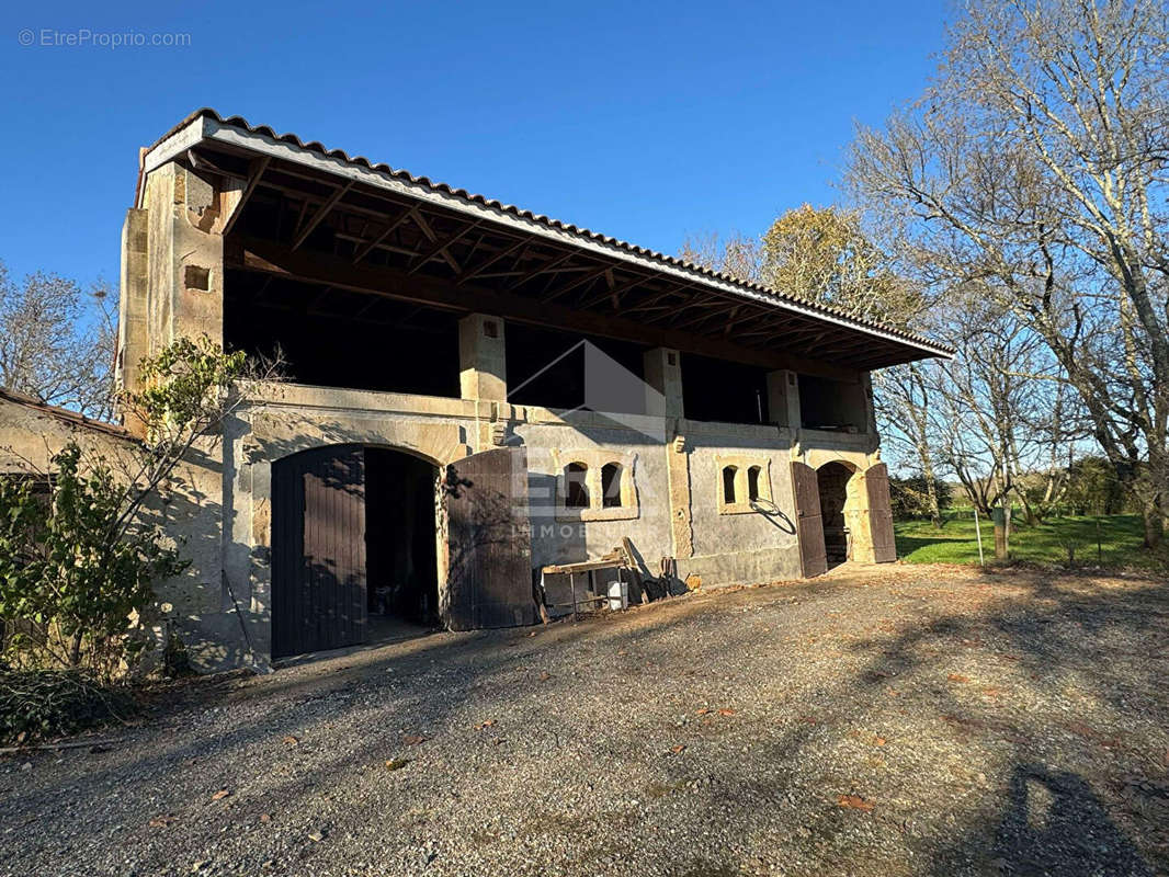 Maison à BOURG