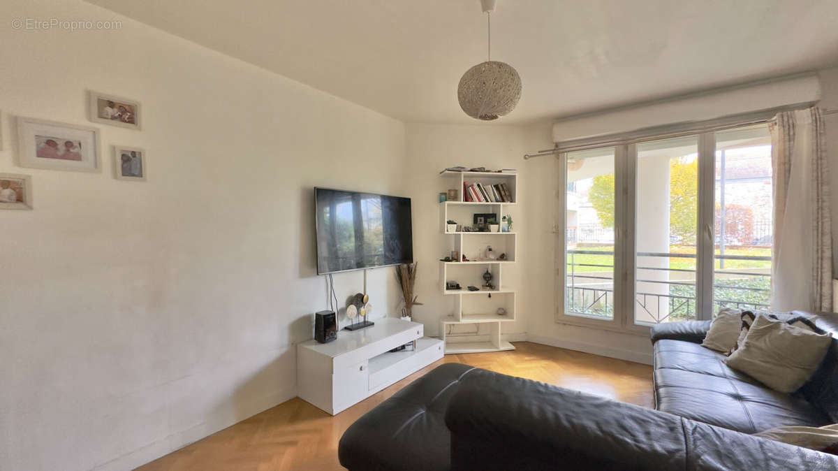 Appartement à VIRY-CHATILLON