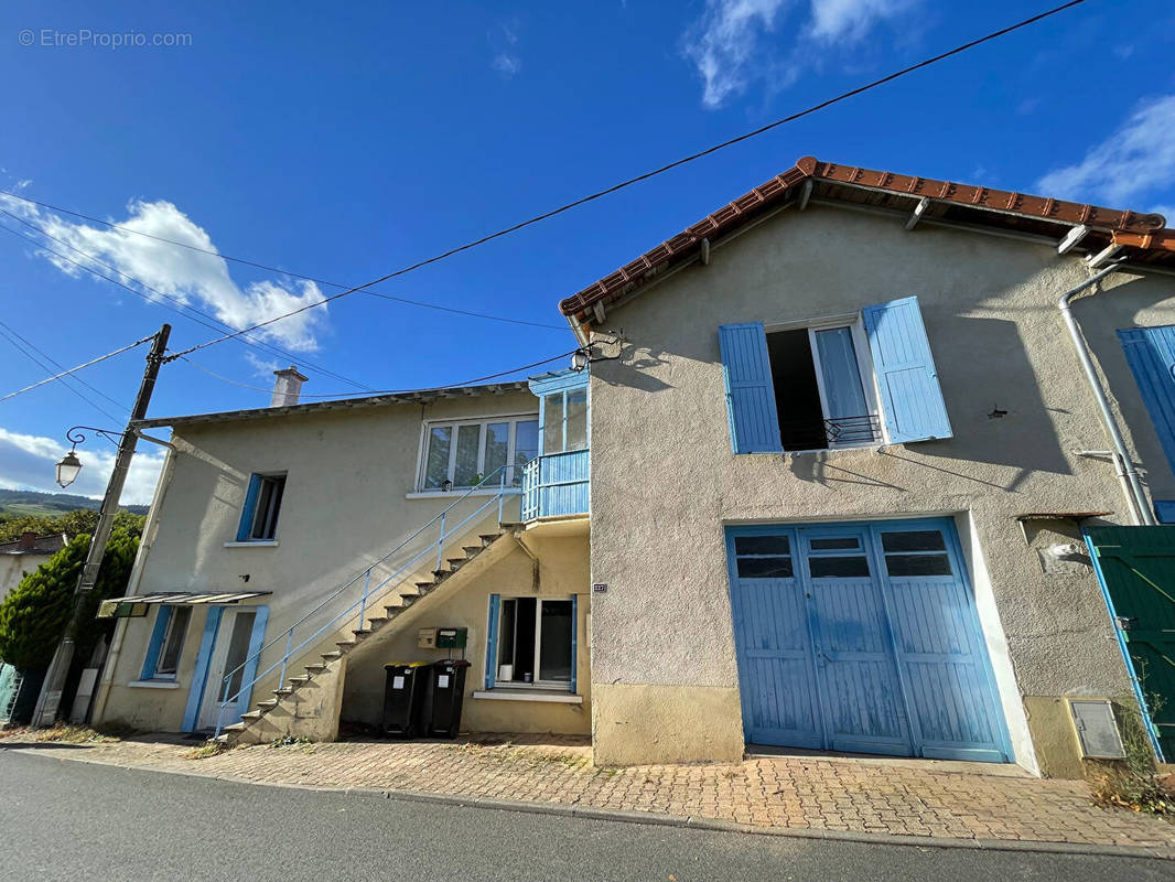 Appartement à SAINT-ANDRE-D&#039;APCHON