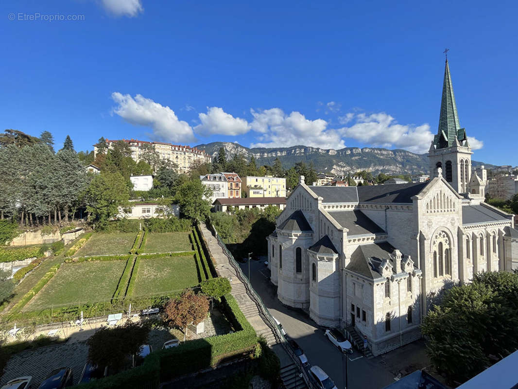 Appartement à AIX-LES-BAINS