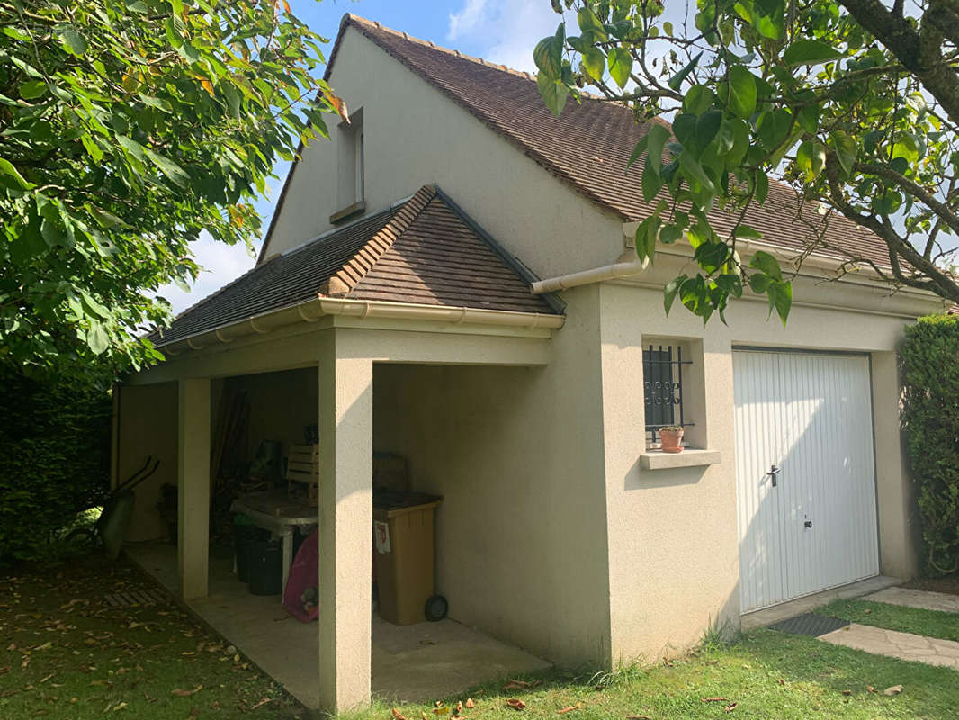 Maison à SAINT-VRAIN