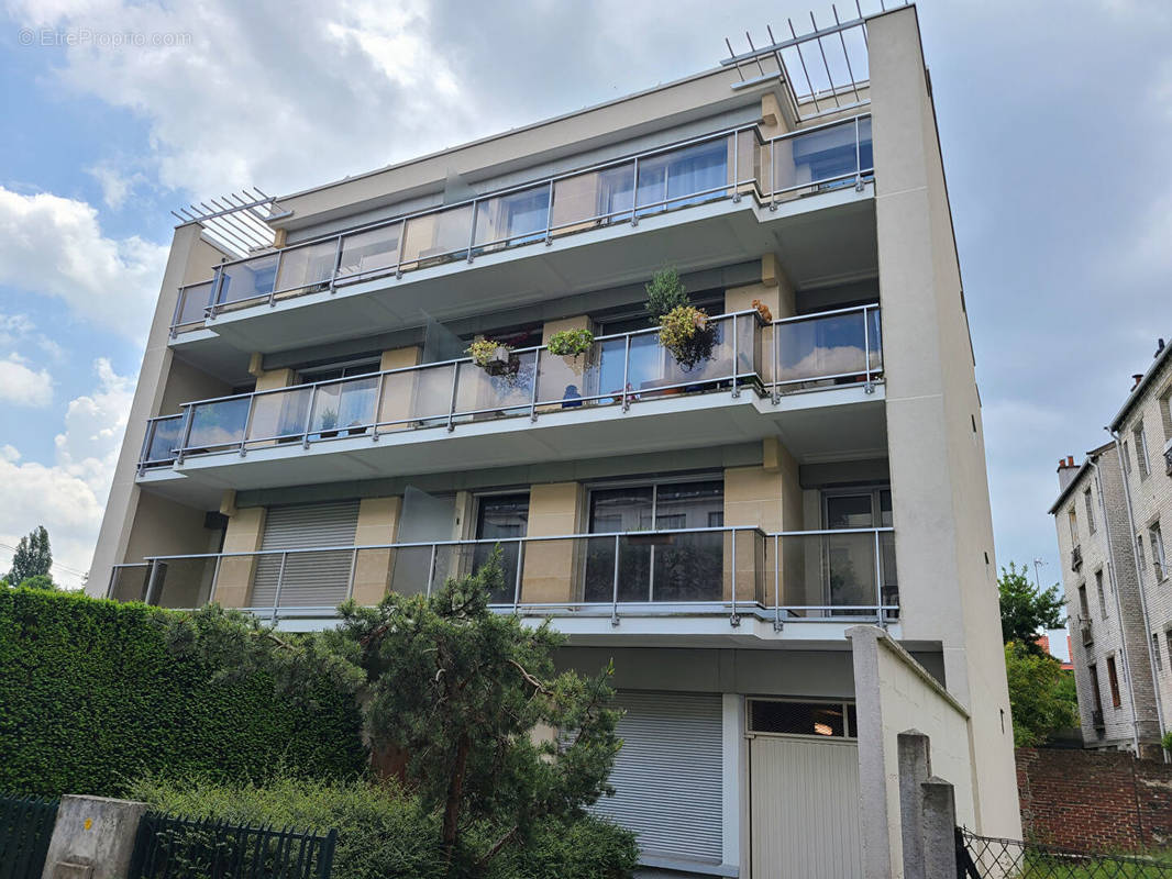 Appartement à LE RAINCY