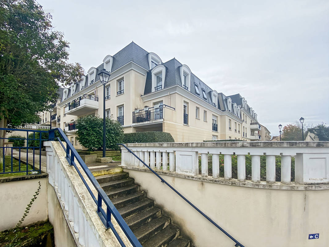 Appartement à MONTLHERY