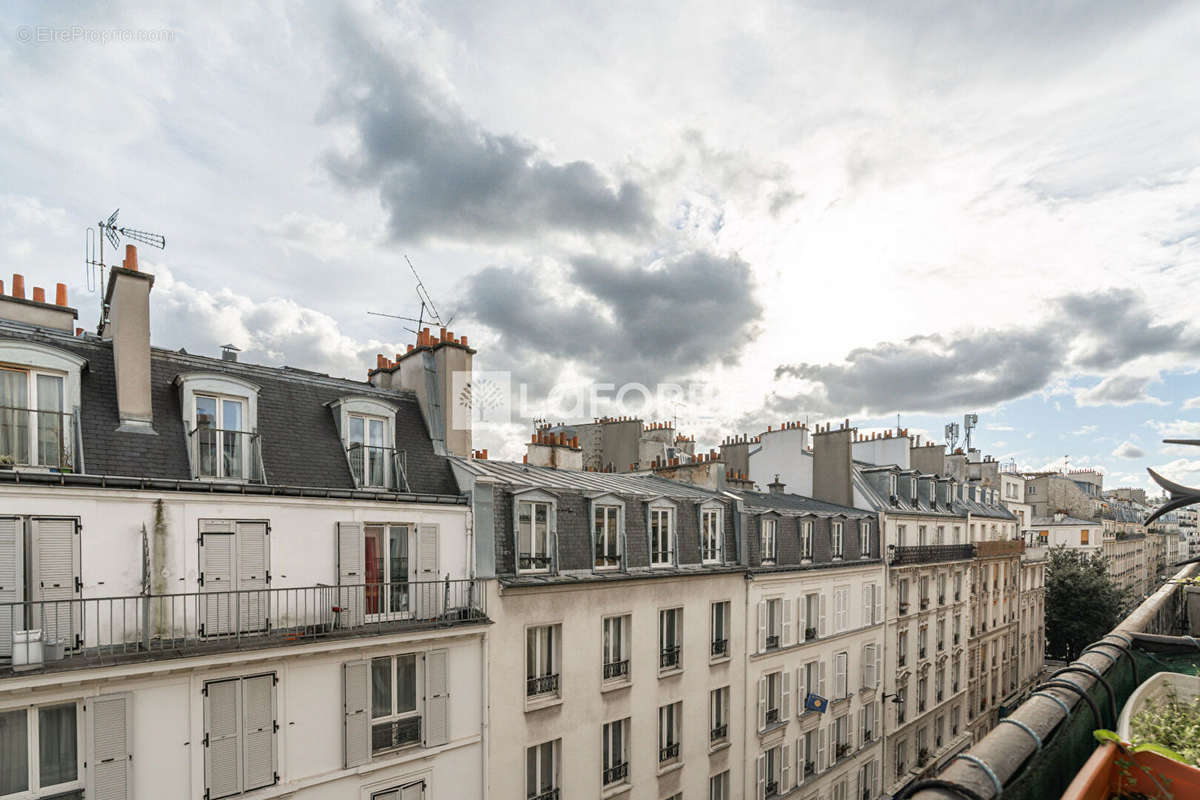 Appartement à PARIS-17E