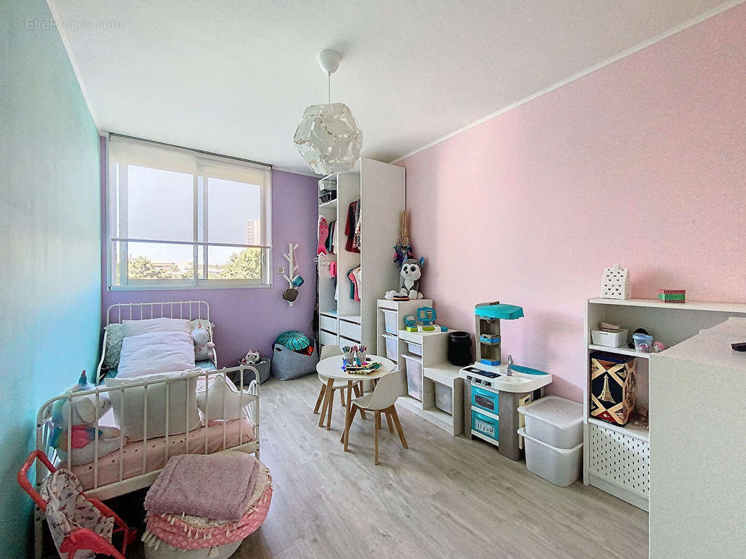 Appartement à SALON-DE-PROVENCE