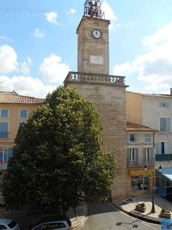 Appartement à LAMBESC