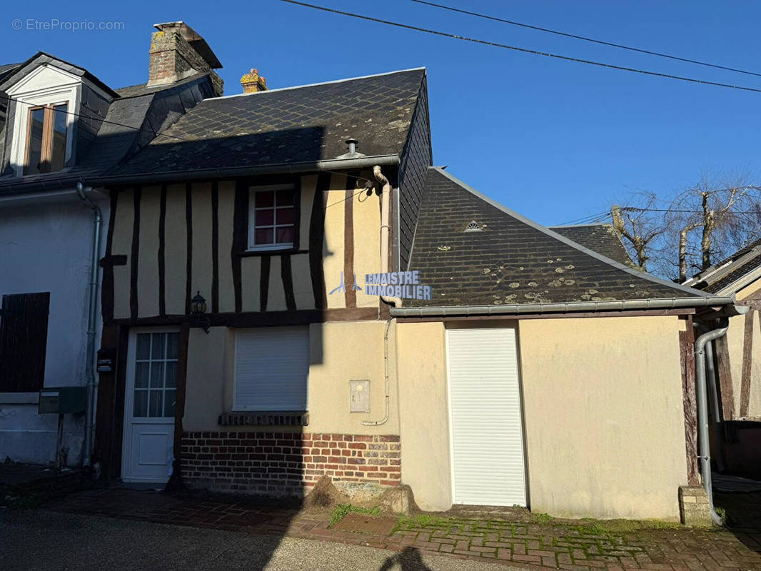 Maison à BOURGTHEROULDE-INFREVILLE