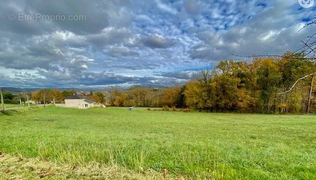 Terrain à BRIVE-LA-GAILLARDE