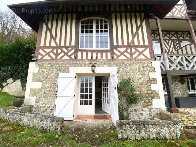 Appartement à TROUVILLE-SUR-MER