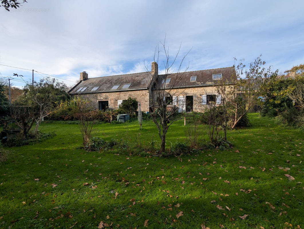 Maison à GUIDEL