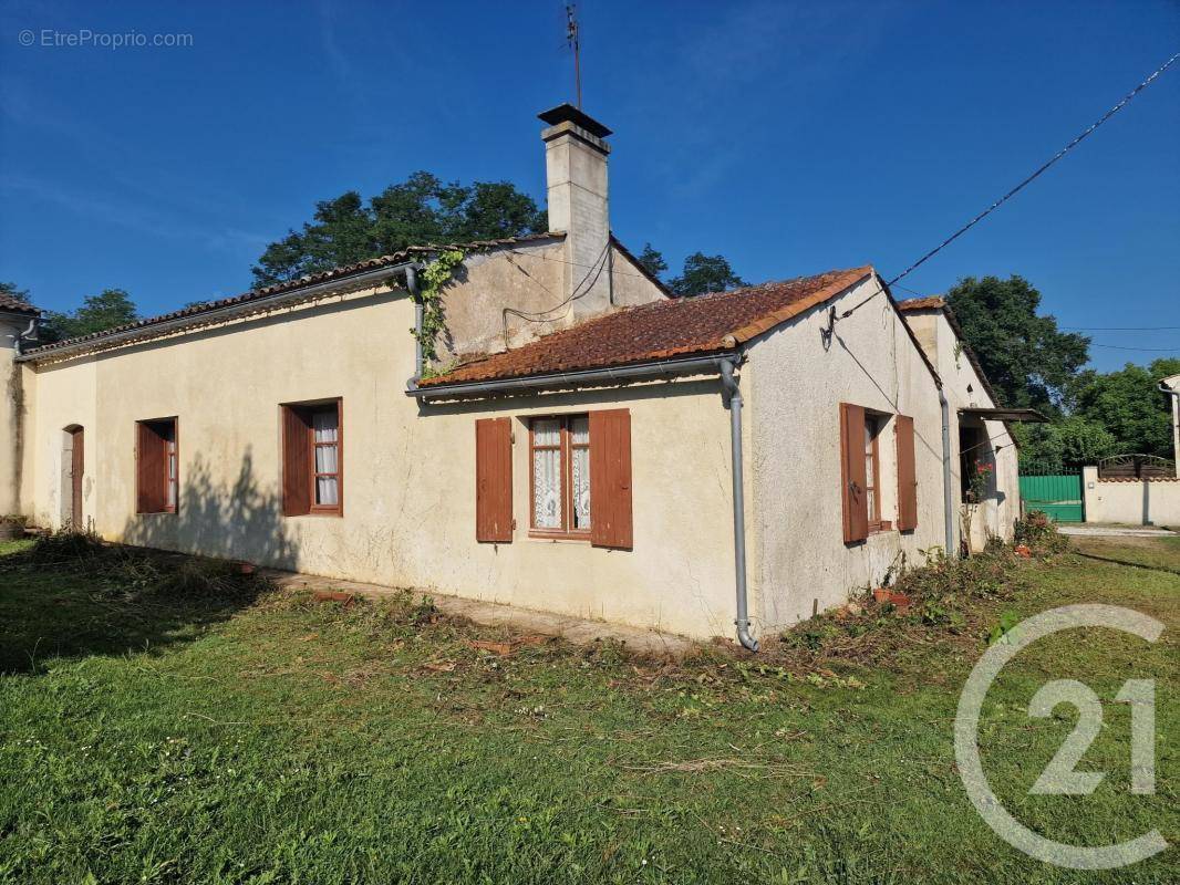 Maison à QUEYRAC