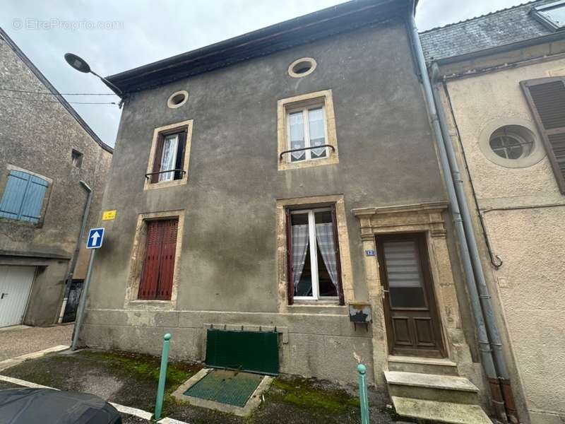 Maison à STENAY