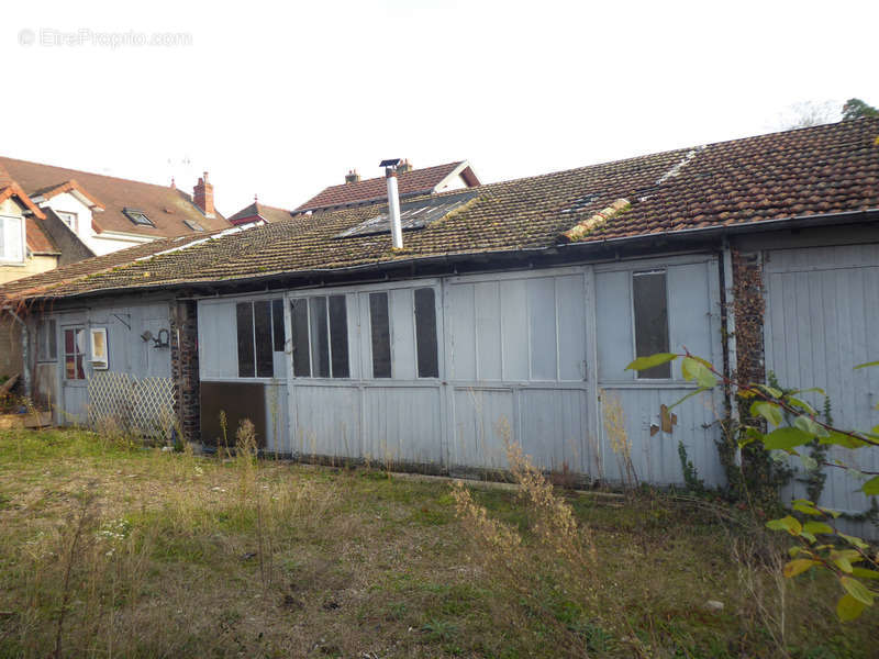 Maison à GUEUGNON