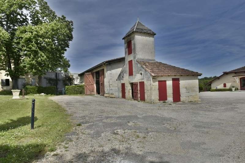 Maison à SADIRAC