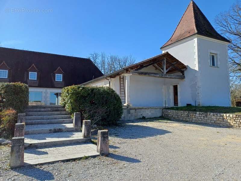 Maison à CUBJAC