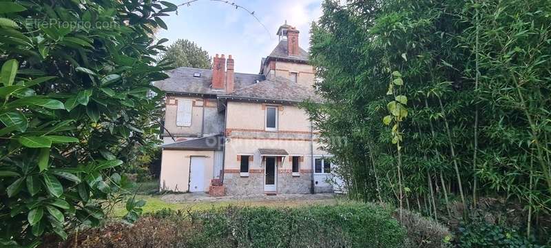 Maison à GUERET