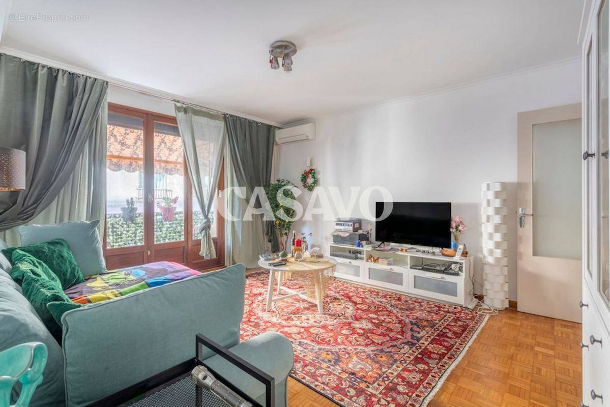 Appartement à MARSEILLE-7E