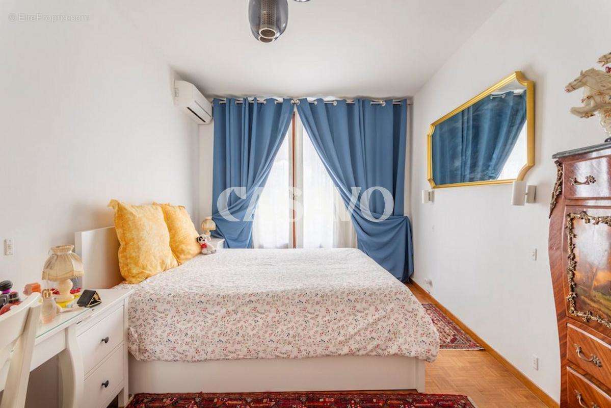 Appartement à MARSEILLE-7E