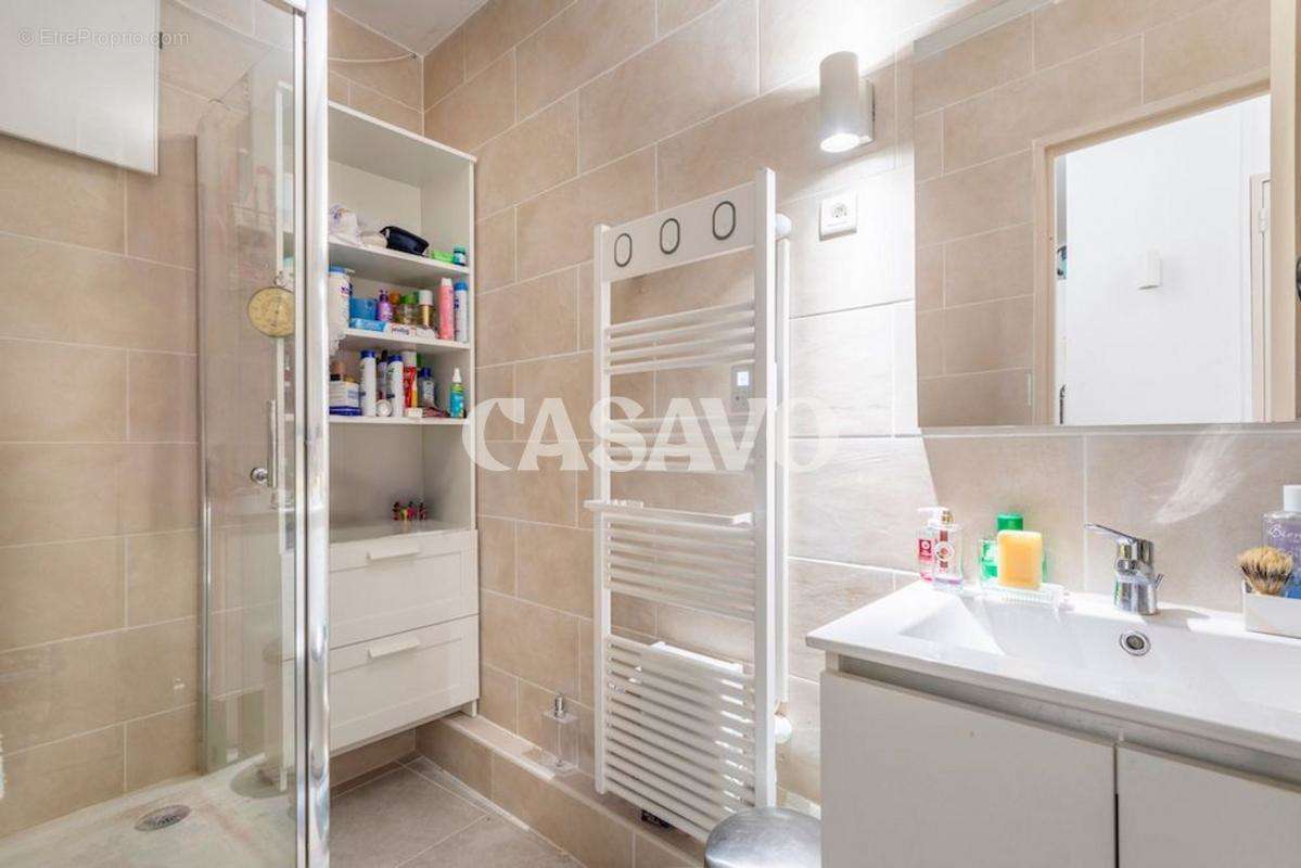 Appartement à MARSEILLE-7E