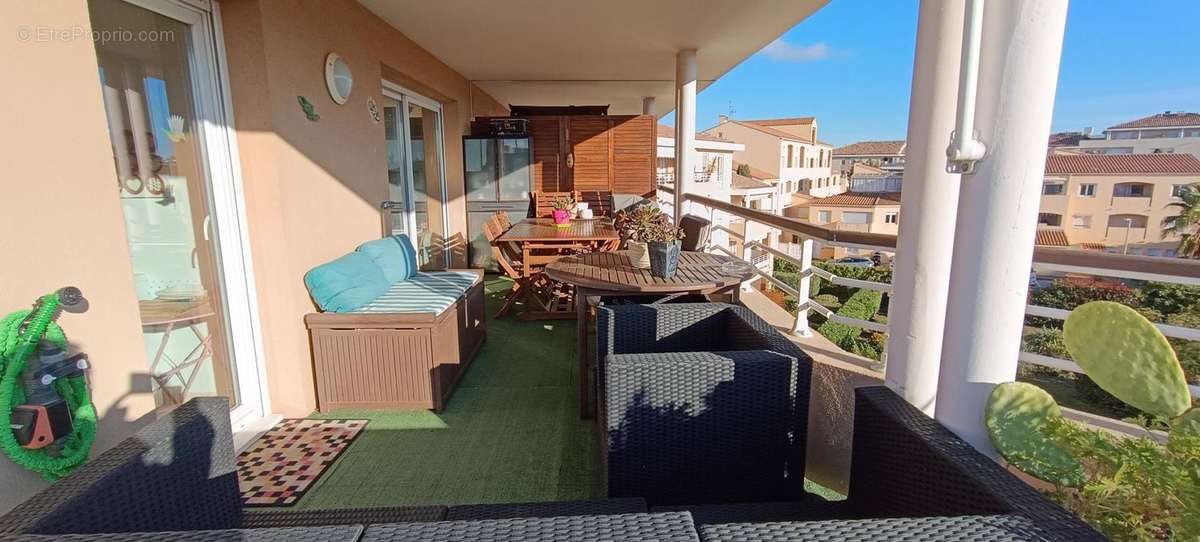 Appartement à SIX-FOURS-LES-PLAGES