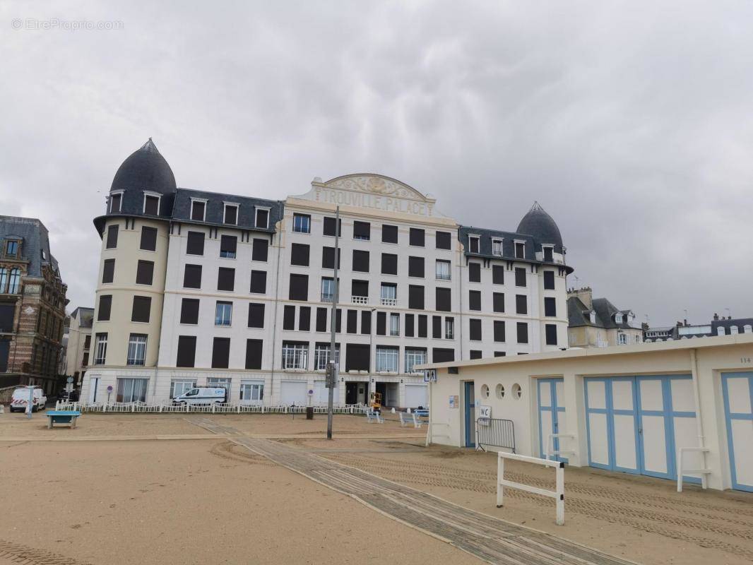 Appartement à TROUVILLE-SUR-MER