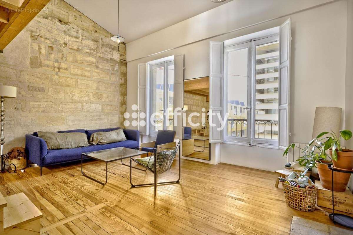 Appartement à BORDEAUX