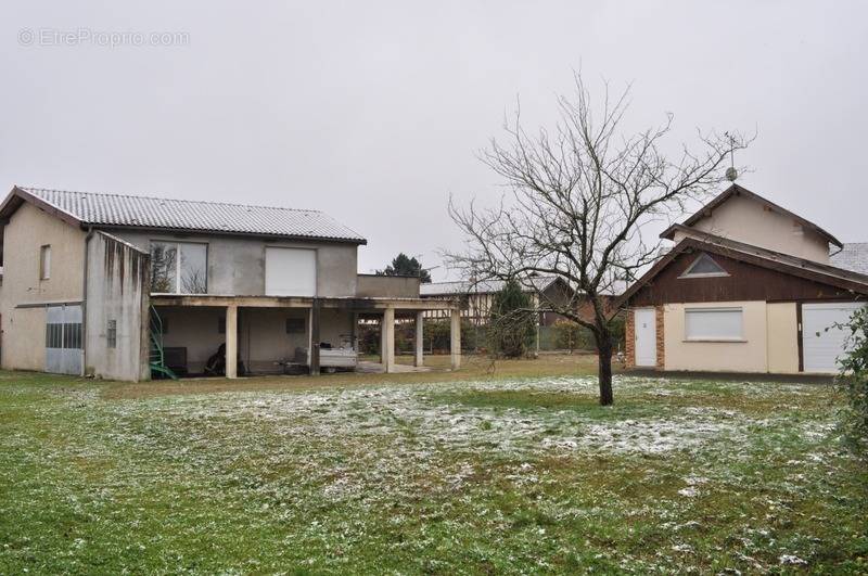 Maison à ECLARON-BRAUCOURT-SAINTE-LIVIERE