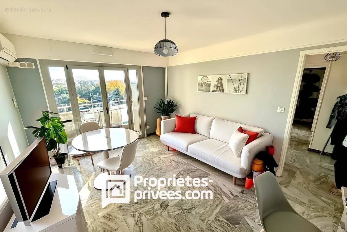 Appartement à CAGNES-SUR-MER