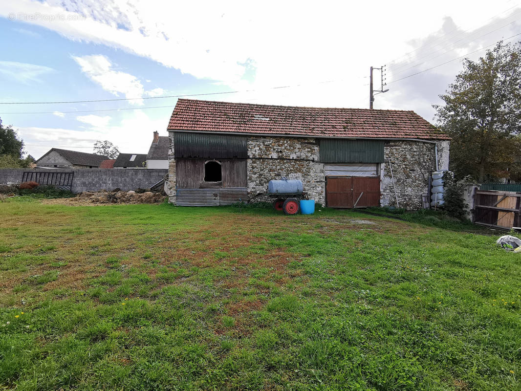 Maison à LONGNES