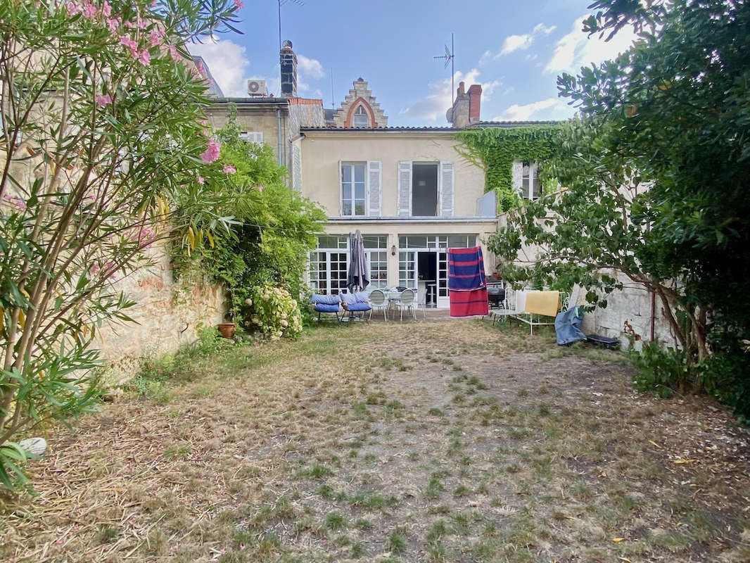 Maison à BORDEAUX