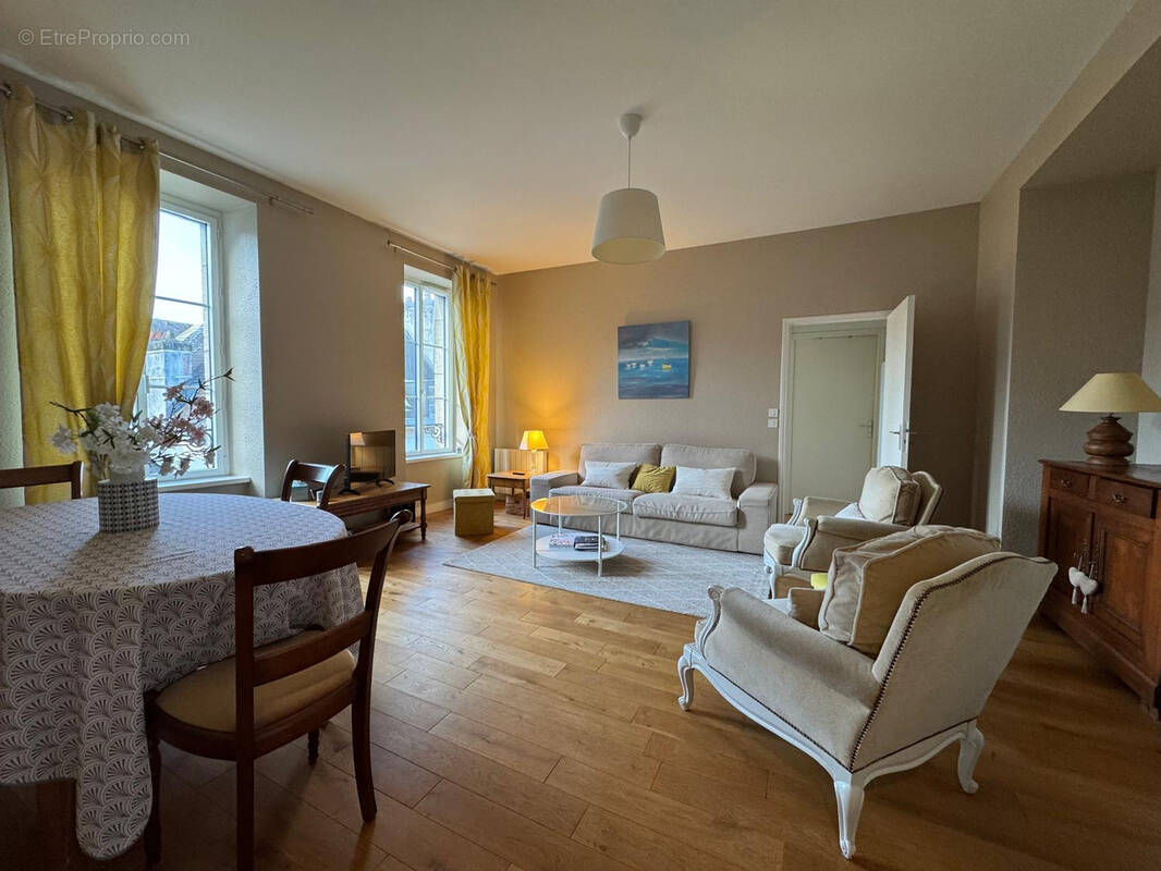 Appartement à QUIMPER