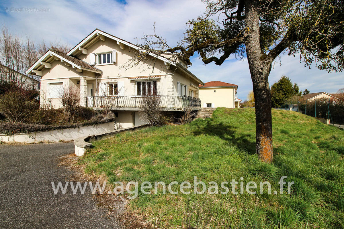 Maison à SEGNY