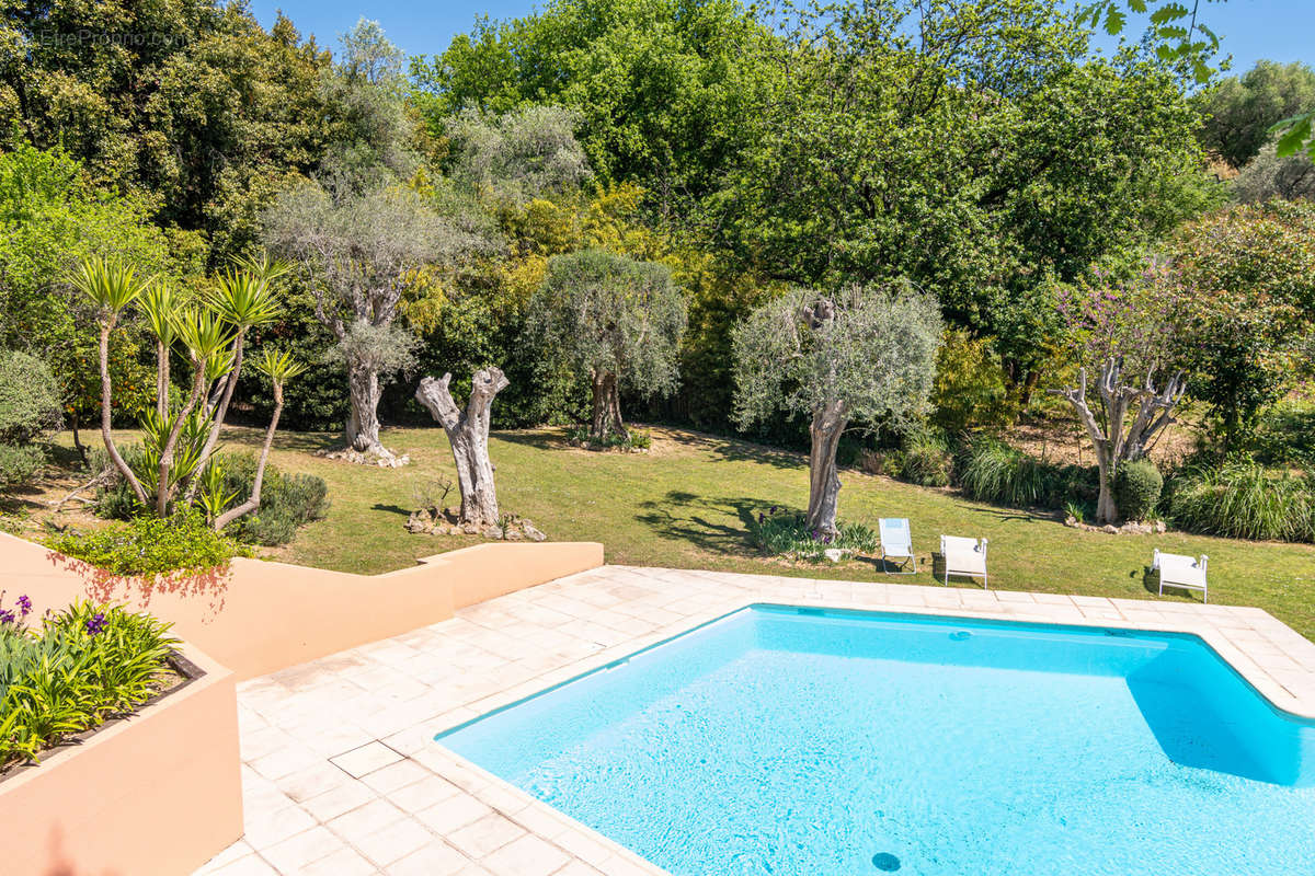 Appartement à CAGNES-SUR-MER