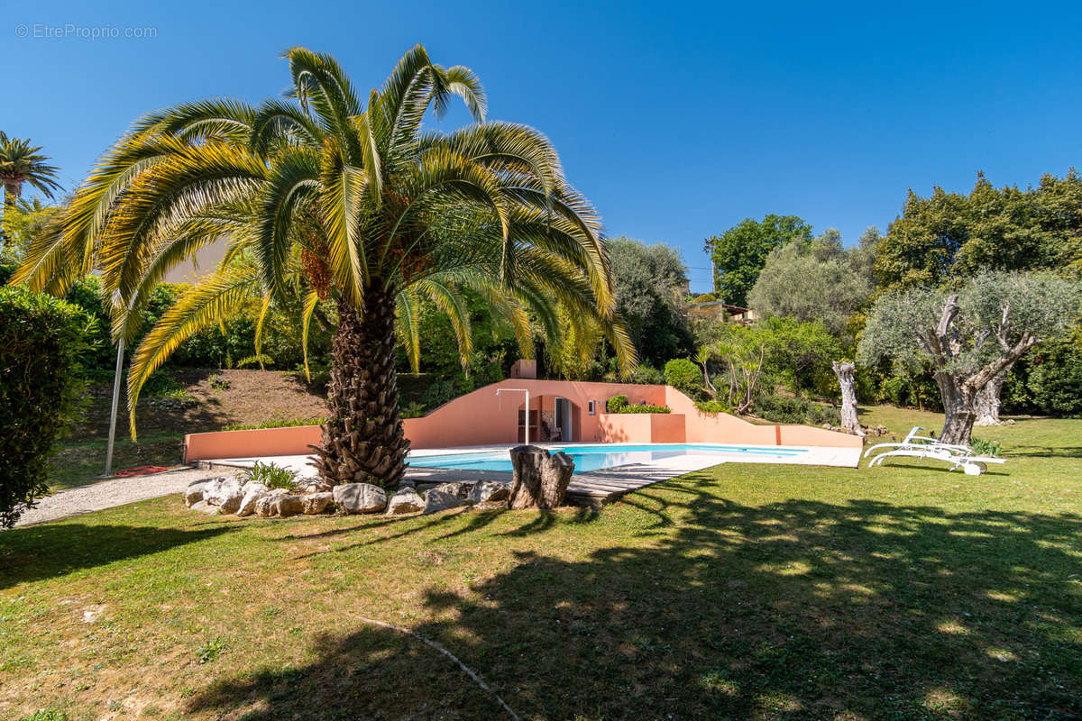 Appartement à CAGNES-SUR-MER